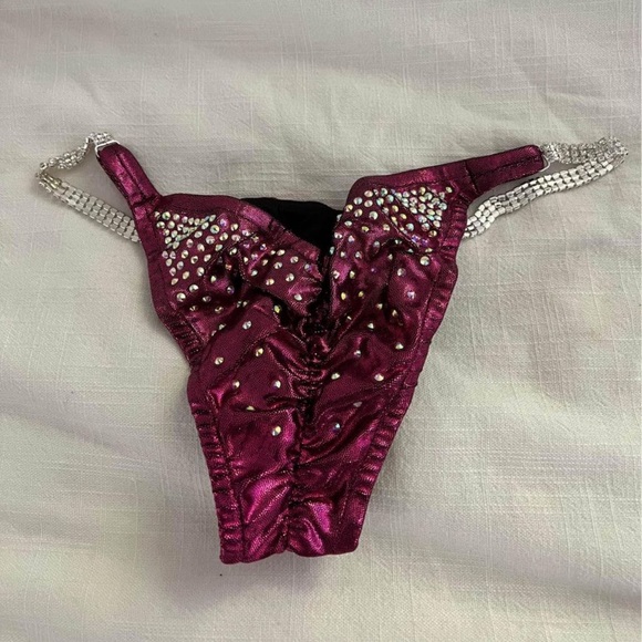 COMPETITION BIKINI - Picture 6 of 12